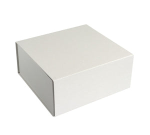 Magnetic Lid Gift Box-White 22CM